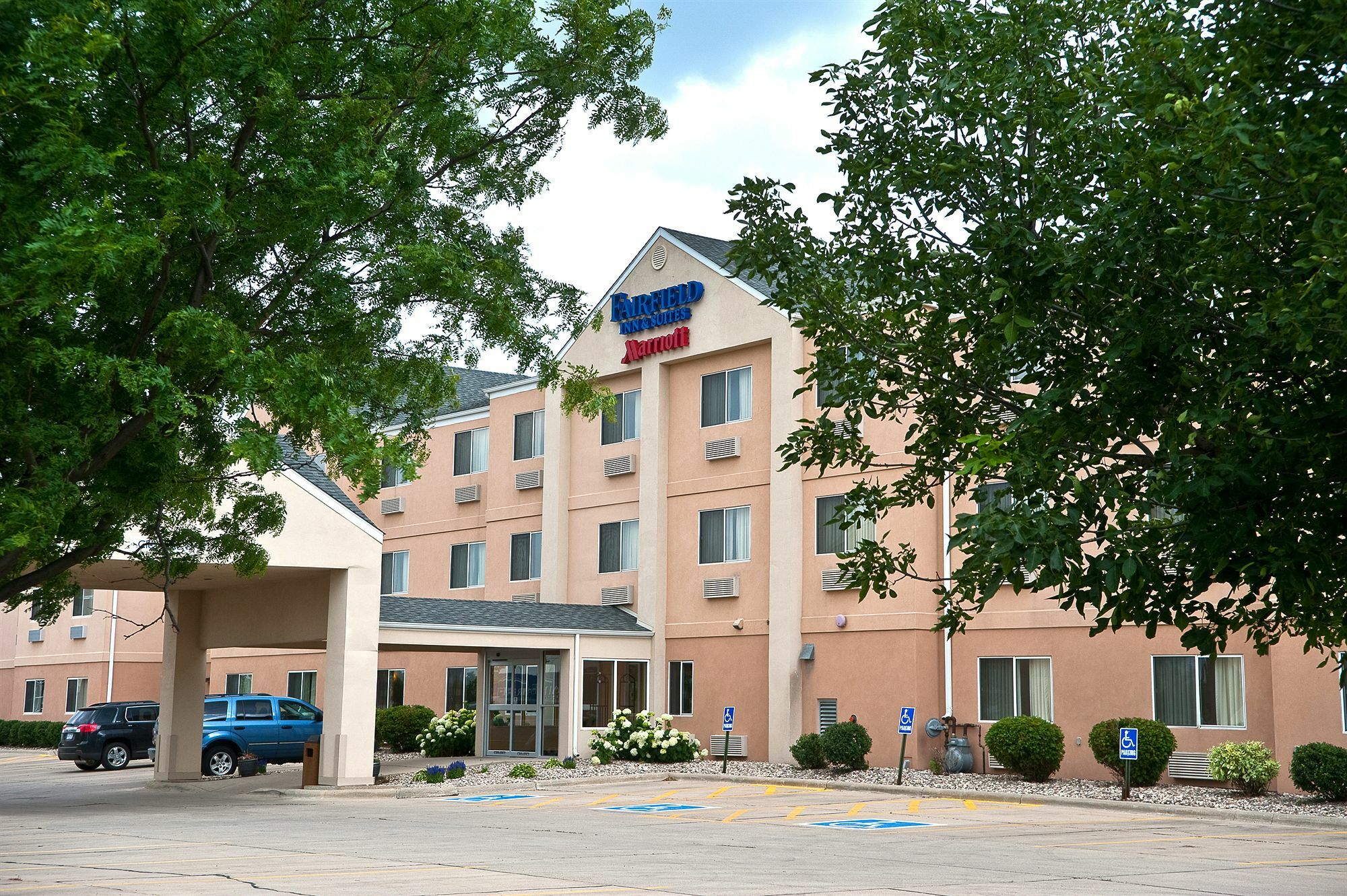 Country Inn & Suites By Radisson, Brookings Exterior foto
